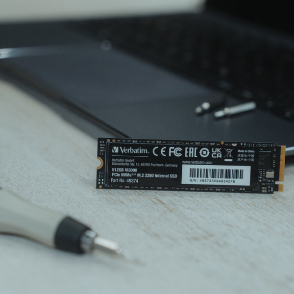 SSD Verbatim Vi3000 M.2 NVMe 512 GB Viteza de citire: 3100 MB/s,
Viteza de inscriere: 1300 MB/s photo 2