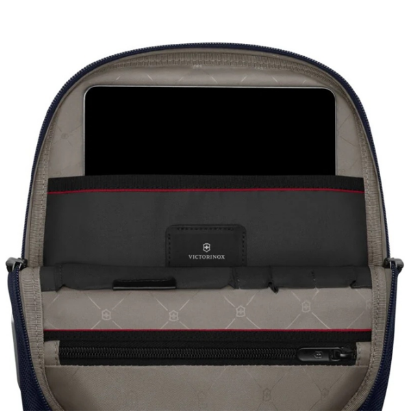 Geantă pentru laptop Victorinox Werks Traveller 7.0 Black
Navy  photo 6