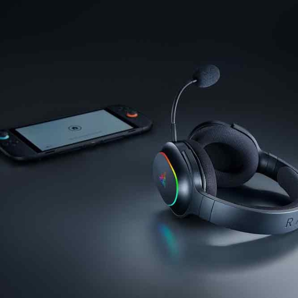 Căști Razer Kraken V4 Pro Black Fără fir / Gaming / Over the ear photo 6