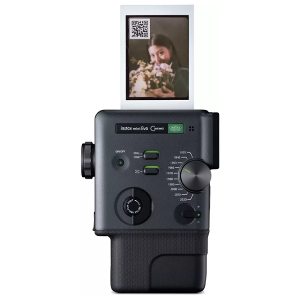 Cameră foto FujiFilm Instax Mini Evo Cinema Bundle + Kit Black CMOS, 4.9 MP, f/2.0 photo 5
