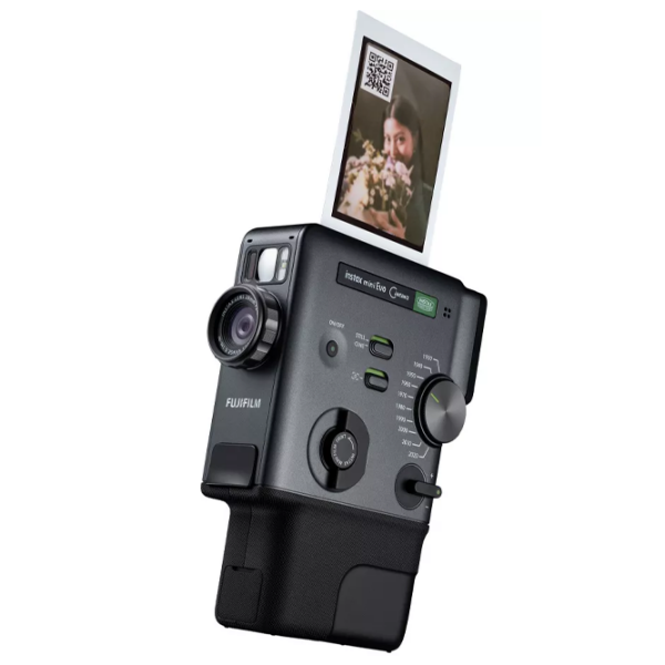 Cameră foto FujiFilm Instax Mini Evo Cinema Bundle + Kit Black CMOS, 4.9 MP, f/2.0 photo 7