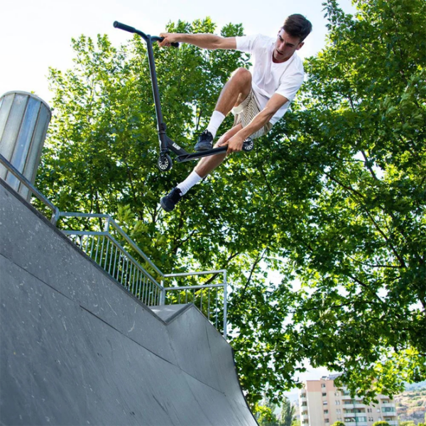 Trotinetă pentru copii cu două roți Micro Ramp (SA0190) Black 8 ani, 100 kg, Din PU photo 5