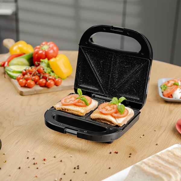 Aparat pentru sandvișuri ZELMER ZSM7710 Black 750 W, Cantitatea de sandwich-uri:  photo 6