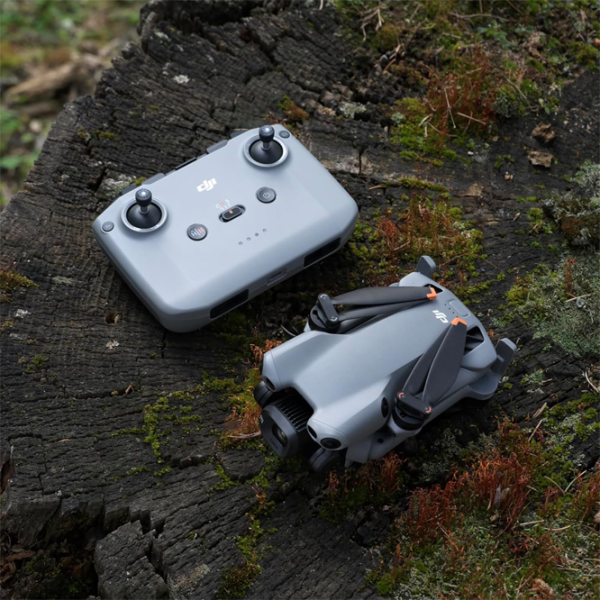 Dronă DJI Mini 5 Pro (DJI RC N3) Gray Quadcopter / 57.6 km/h photo 9