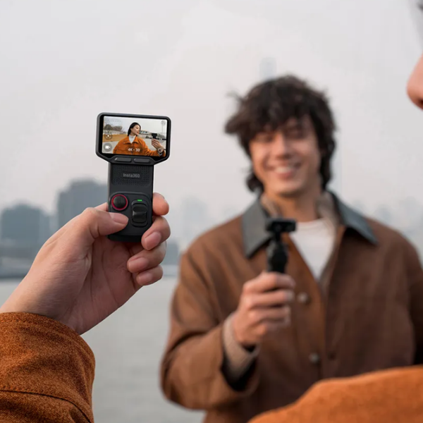 Экшн-камера Insta360 Luna Ultra Standard Bundle Cosmic Black 50 МП / 1500 мАч /  photo 12