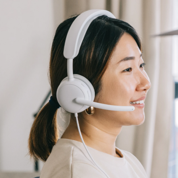 Наушники Logitech ZONE Wired 2 Белый Проводная / Персональный / Накладные photo 6